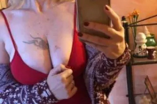 ⎛⎛⎛💖 40 𝖸𝖾𝖺𝗋𝗌 𝖲𝗉𝖾𝖼𝗂𝖺𝗅 💕𝖣𝗂𝗏𝗈𝗋𝖼𝖾𝖽 𝖧𝗂𝗌𝗉𝖺𝗇𝗂𝖼 🥰𝖧𝗈𝗋𝗇𝗒 𝖬𝗈𝗆 𝖫𝗂𝗇𝖺💙 𝖠𝗅𝗐𝖺𝗒𝗌 𝖱𝖾𝖺𝖽𝗒 𝗍𝗈 𝖯 - Image 2